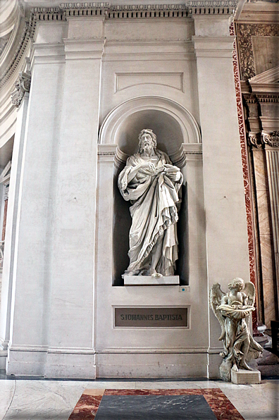 foto Basilica di Santa Maria degli Angeli